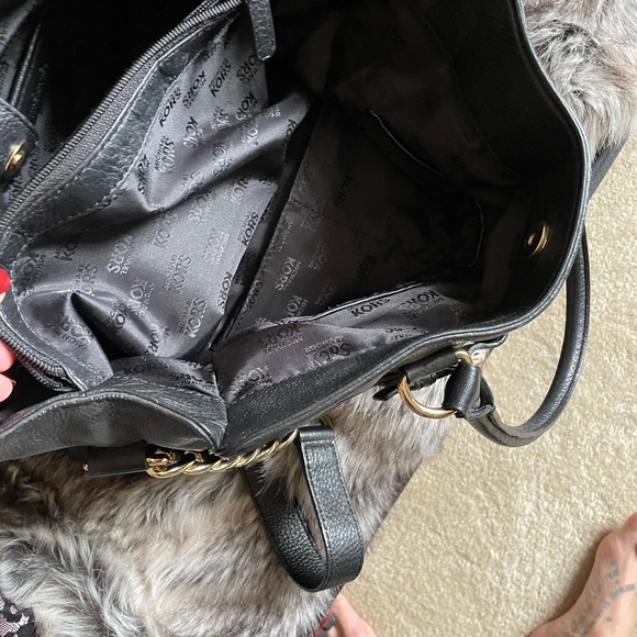 Michael Kors black leather bag with gold chain/leather shoulder strap - Picture 4 of 4